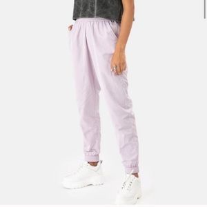 Adika sweatpants